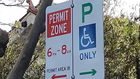 disable parking sign