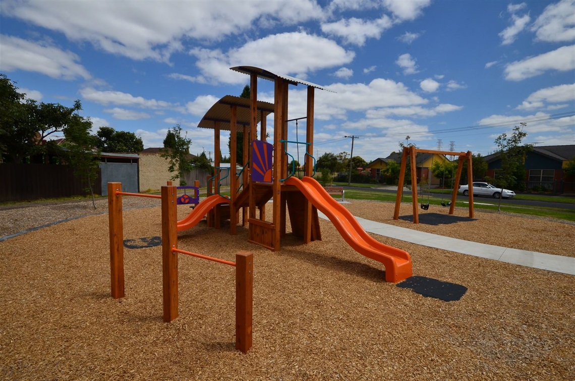 San Leandro Playspace.JPG